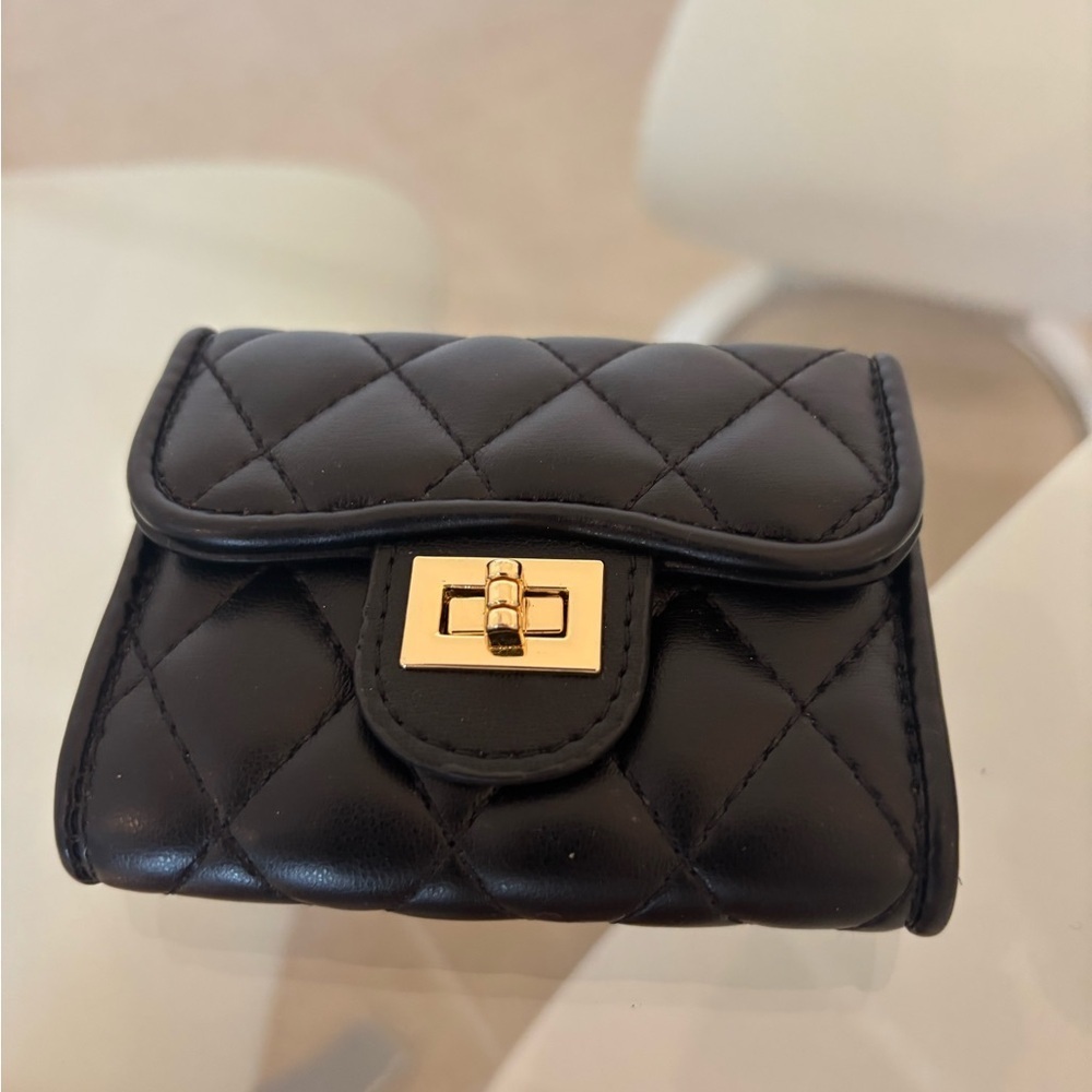 Credit Card Holder